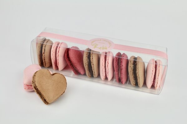 Valentines Macarons